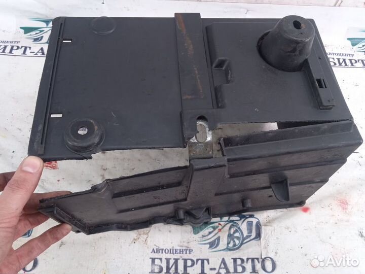 Корпус аккумулятора дефект Ford Focus III