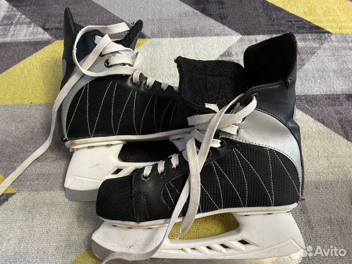 Хоккейные коньки bauer 38 размер