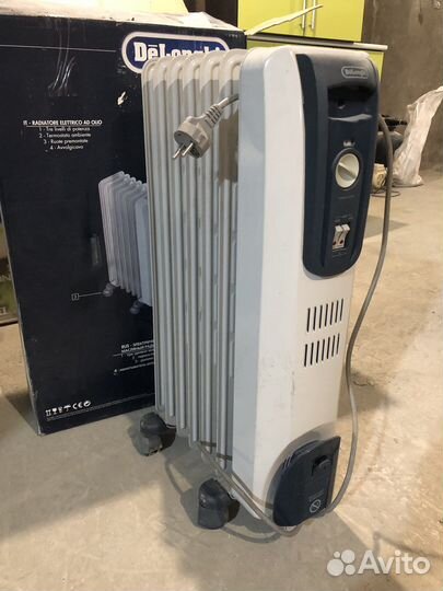 Масляный обогреватель delonghi