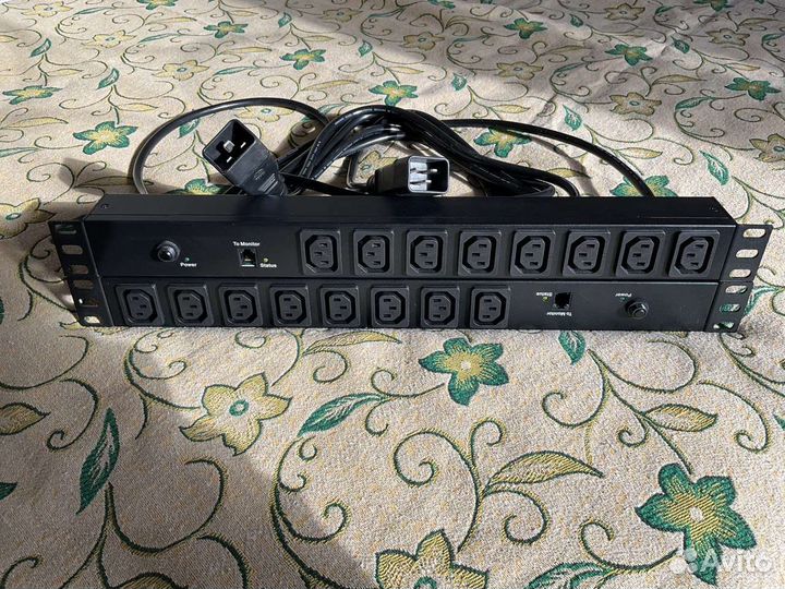 Блок распределения питания Eurolan 60A-64-55-08BL