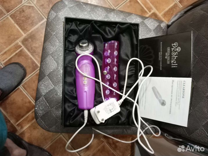 Аппарат Cleartone для ухода за кожей лица