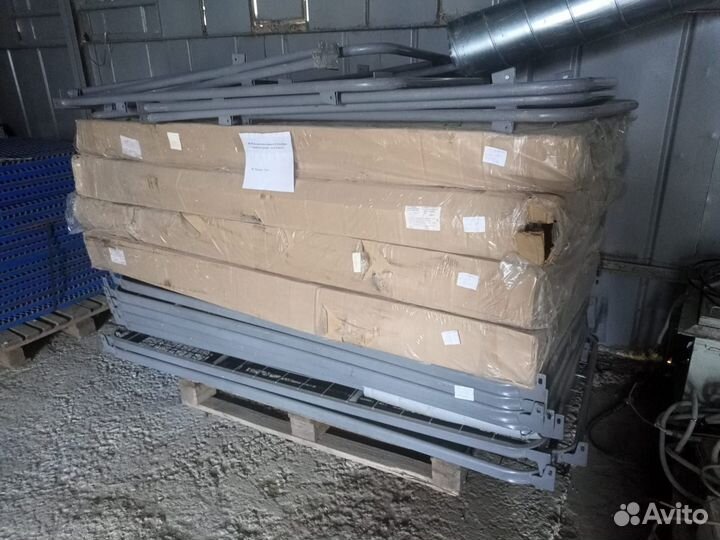 Кровать металлическая 2-х ярусная