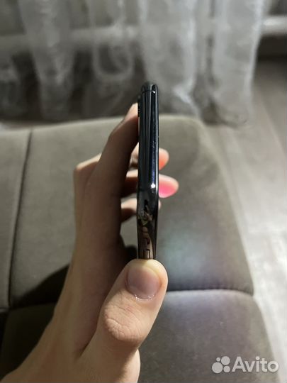 Телефон iPhone xs max 64 gb
