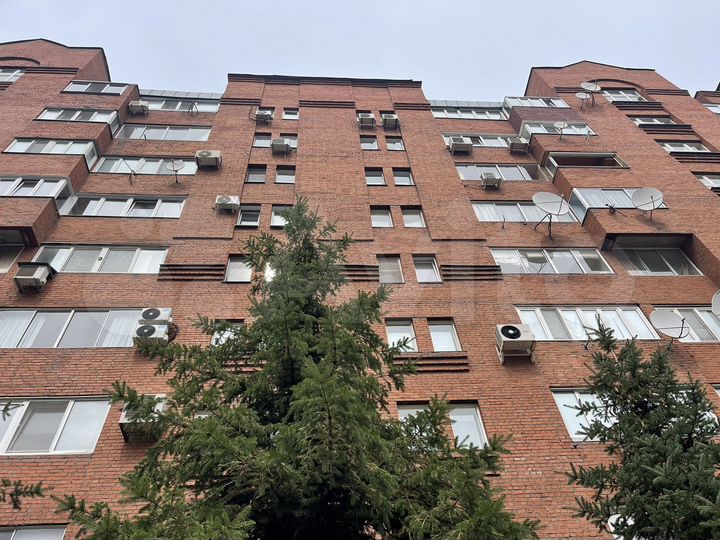 4-к. квартира, 150 м², 7/10 эт.