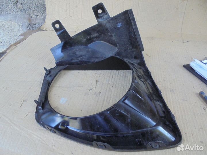 Накладка передней левой фары Haval Dargo