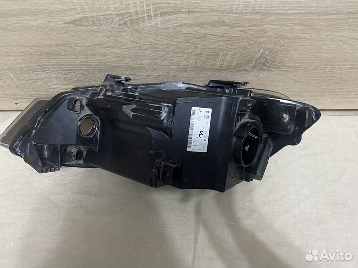 Фара Volkswagen Polo седан 2017г правая оригинал