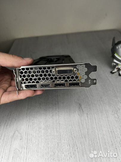 GTX 1060 3gb Palit StormX