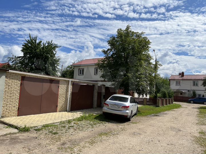 Дом 163,1 м² на участке 5,3 сот.