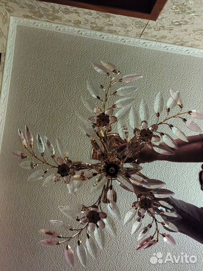 Люстра потолочная