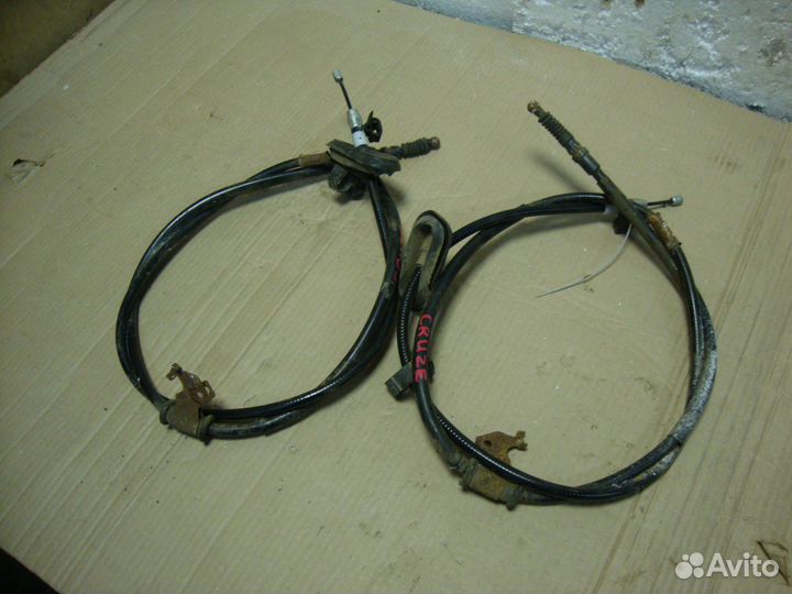 Троса стояночного тормоза комплект Chevrolet Cruze