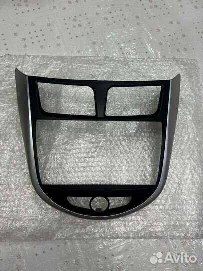 Рамка от магнитолы Хендай Солярис