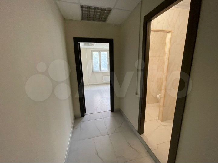 Продам торговое помещение, 126.7 м²