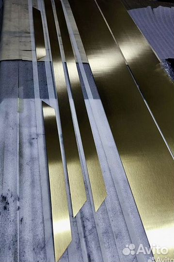 Полоса, профиль, уголок из латуни