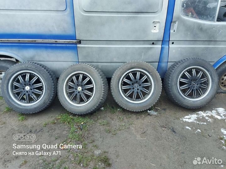 R17 Dunlop SP Winter Ice 01 225/65, PCD 5x108 DIA 63.4