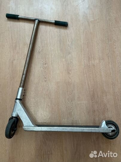 Трюковой самокат кастом стрит