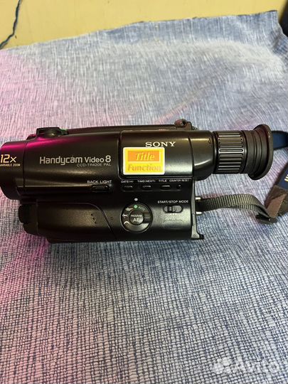 Видеокамера sony