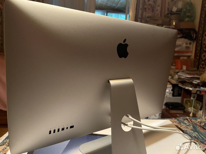 Apple thunderbolt display 27