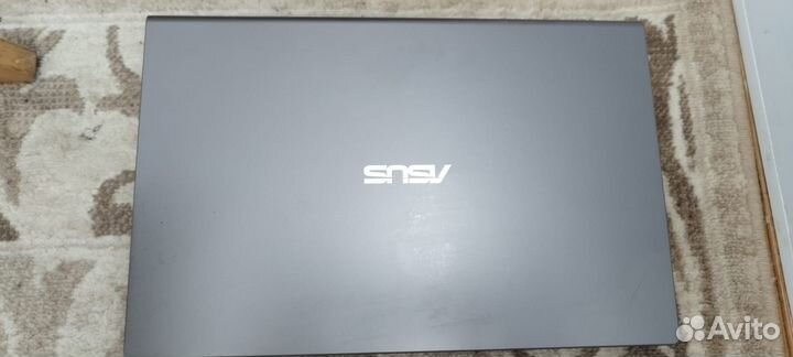 Ноутбук asus