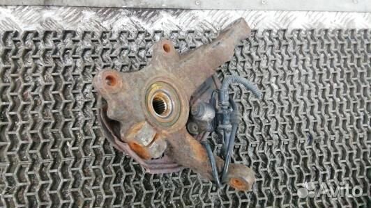 Ступица передняя правая opel combo C (ZBE03N901)