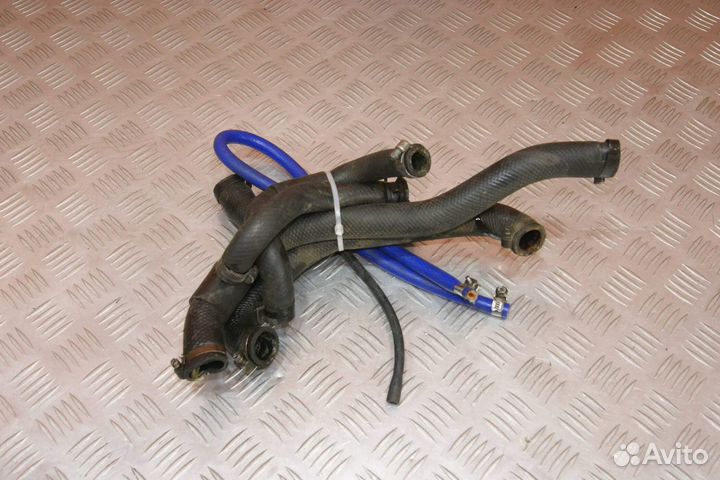 Патрубок радиатора Suzuki GSF 400 Bandit