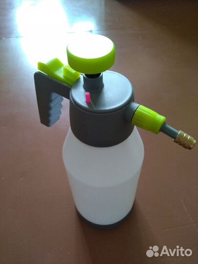 Опрыскиватель садовый