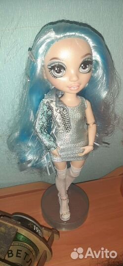 Кукла ренбоу хай