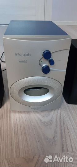 Сабвуфер и колонки Microlab M-560