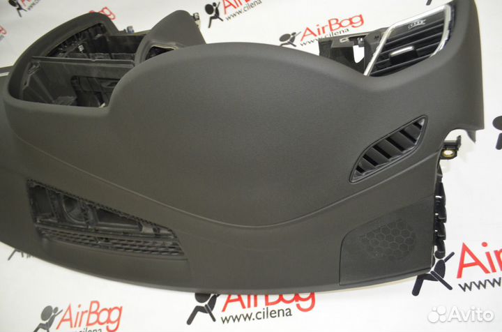 Торпедо панель приборов Audi A 5