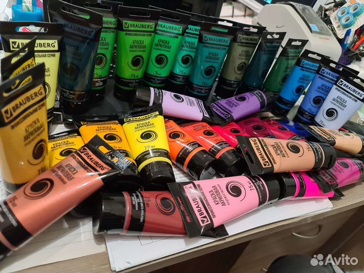 Краска акриловая художественная Brauberg
