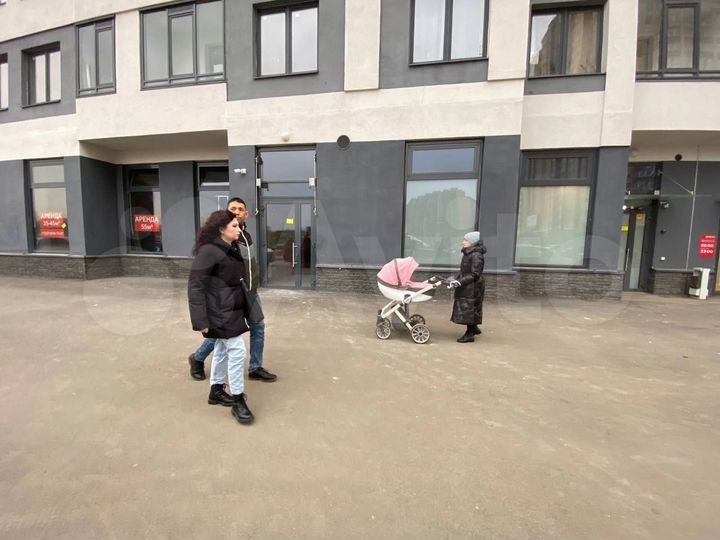 Напротив пешеходного перехода 36 м²