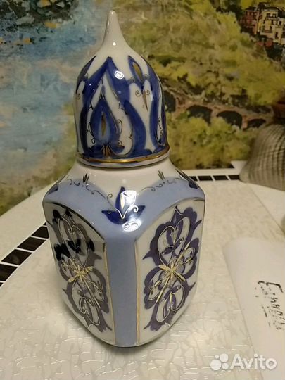 Штофф фарфор