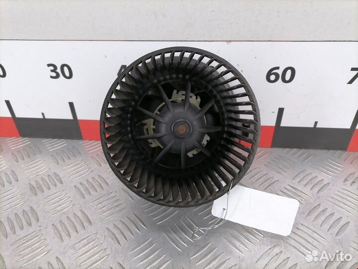 Моторчик печки для Renault Megane 2 7701056965