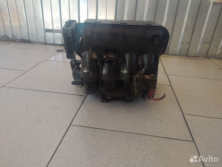 Коллектор впускной для Hyundai Accent II