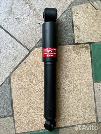 Задние амортизаторы 2 шт. Новые