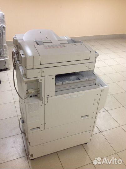 Новый цветной Canon iRC3580Ne с гарантией 3 года