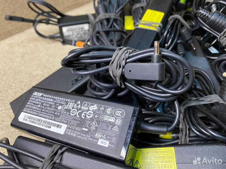 Блок питания для ноутбука
