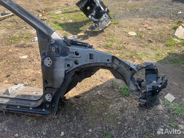 Лонжерон кузова правый Ssangyong Kyron внедорожник