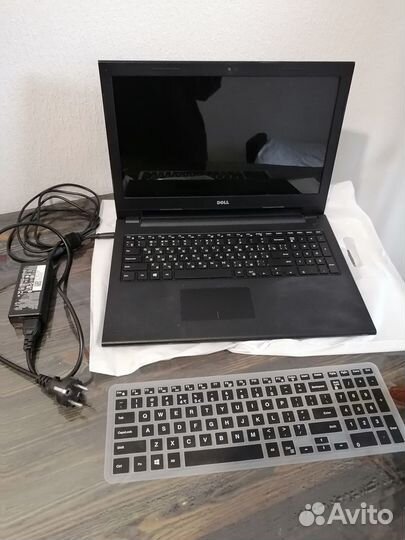 Ноутбук Dell inspiron 15 3878