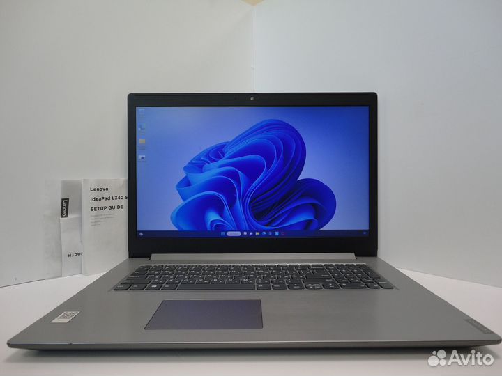 Как новый Lenovo 17.3 Athlon 300U SSD 4Gb