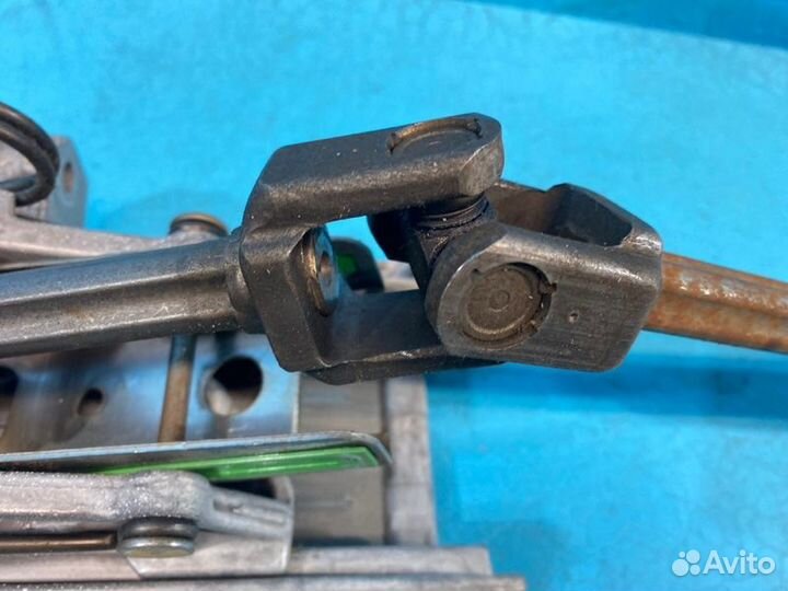 Рулевая колонка Ford Focus 2 CB4 shda 2010