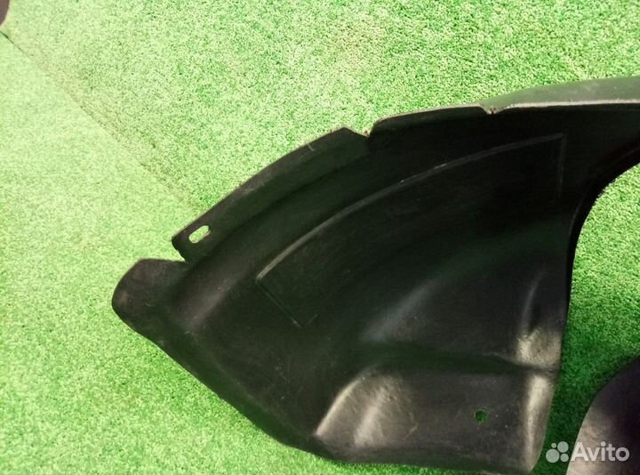 Подкрылок задний левый Mitsubishi Lancer 9 2004-20