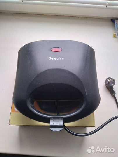 Сендвичница