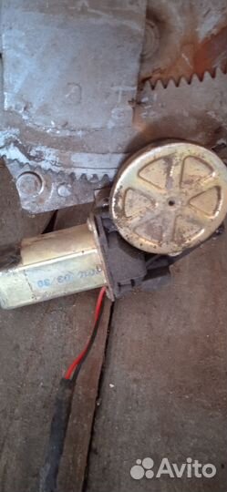 Продам стеклоподъёмник