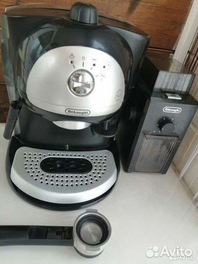 Кофемашина delonghi