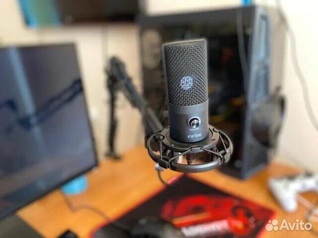 Микрофон студийный Fifine T669 комплект