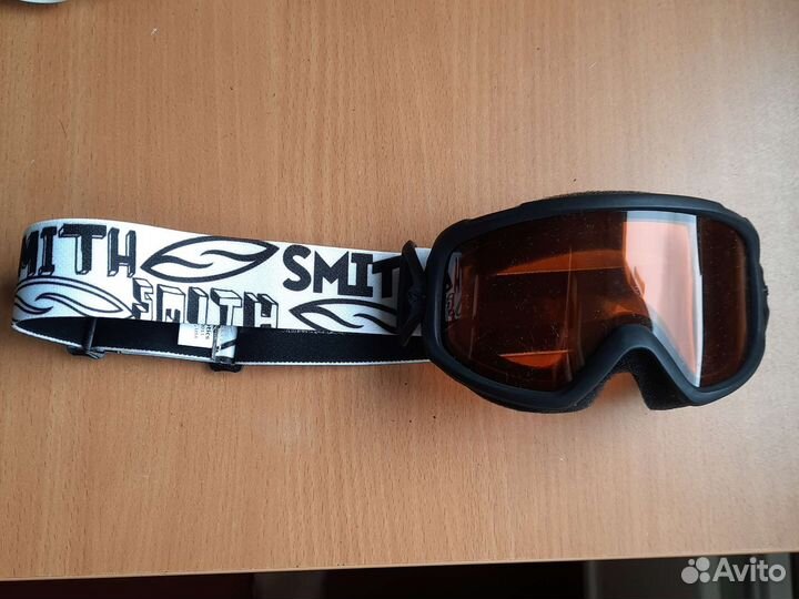 Горнолыжные очки