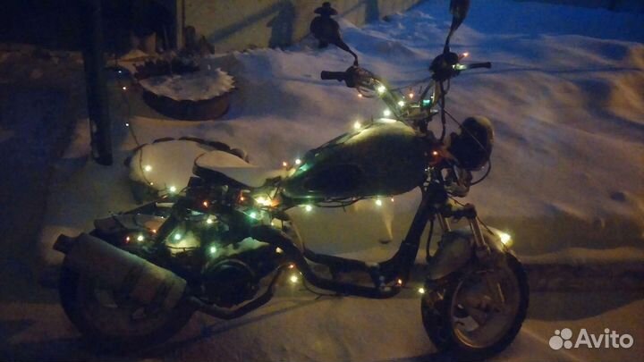 Скутер 150 кубов