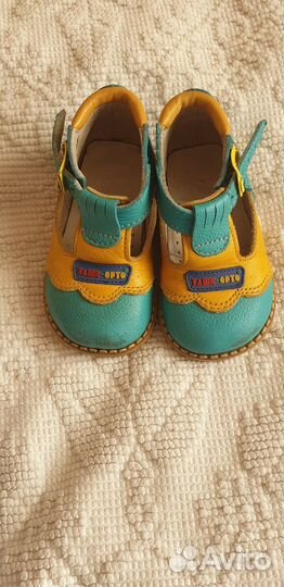 Продаю сандалии 19 размер натуральная кожп