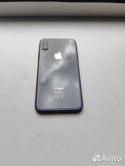 iPhone X, 64 ГБ