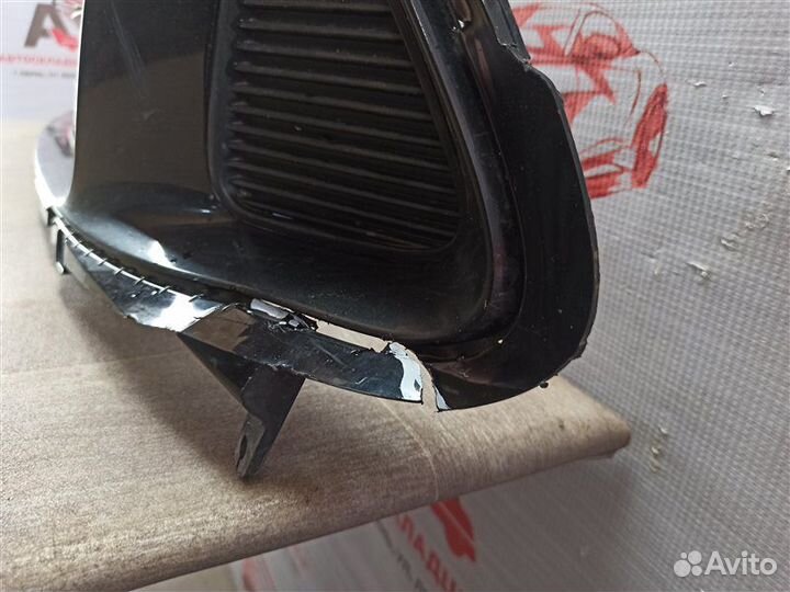 Решетка бампера переднего Kia Sorento Prime